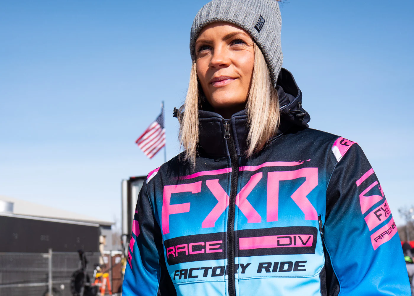 FXR Sales Store 16 FXR Sales Store -FXR Sales Store 230233 1040 02 action1